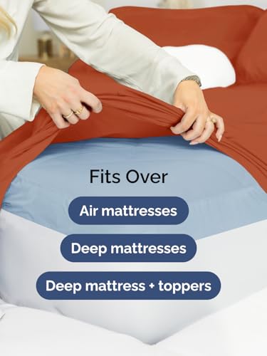 Image of Extra Deep King Fitted Sheet - Single Fitted Sheet Only - Terracotta | Easily Fits 18 inch to 24 inch Mattress, Soft, Wrinkle Free, Breathable & Comfy, Extra Deep Pockets Hotel Luxury Fitted Sheet
