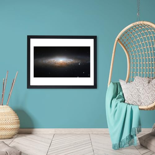 Affiche encadrée télescope Hubble grand format : une décoration murale spatiale unique - 6