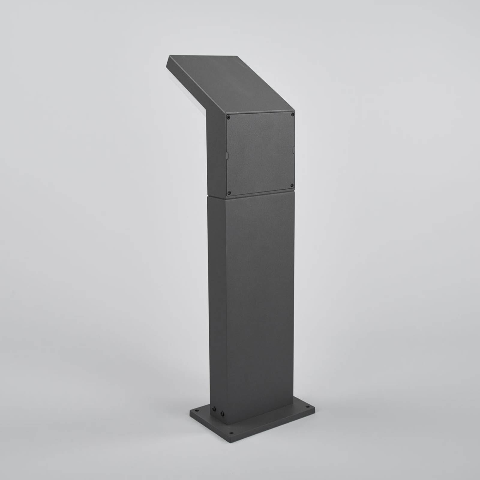Arcchio LED Außenleuchte Yolena mit Bewegungsmelder (spritzwassergeschützt (Modern) in Schwarz aus Aluminium (1 flammig,) - Wegeleuchte Pollerleuchte Wegelampe Sockelleuchte