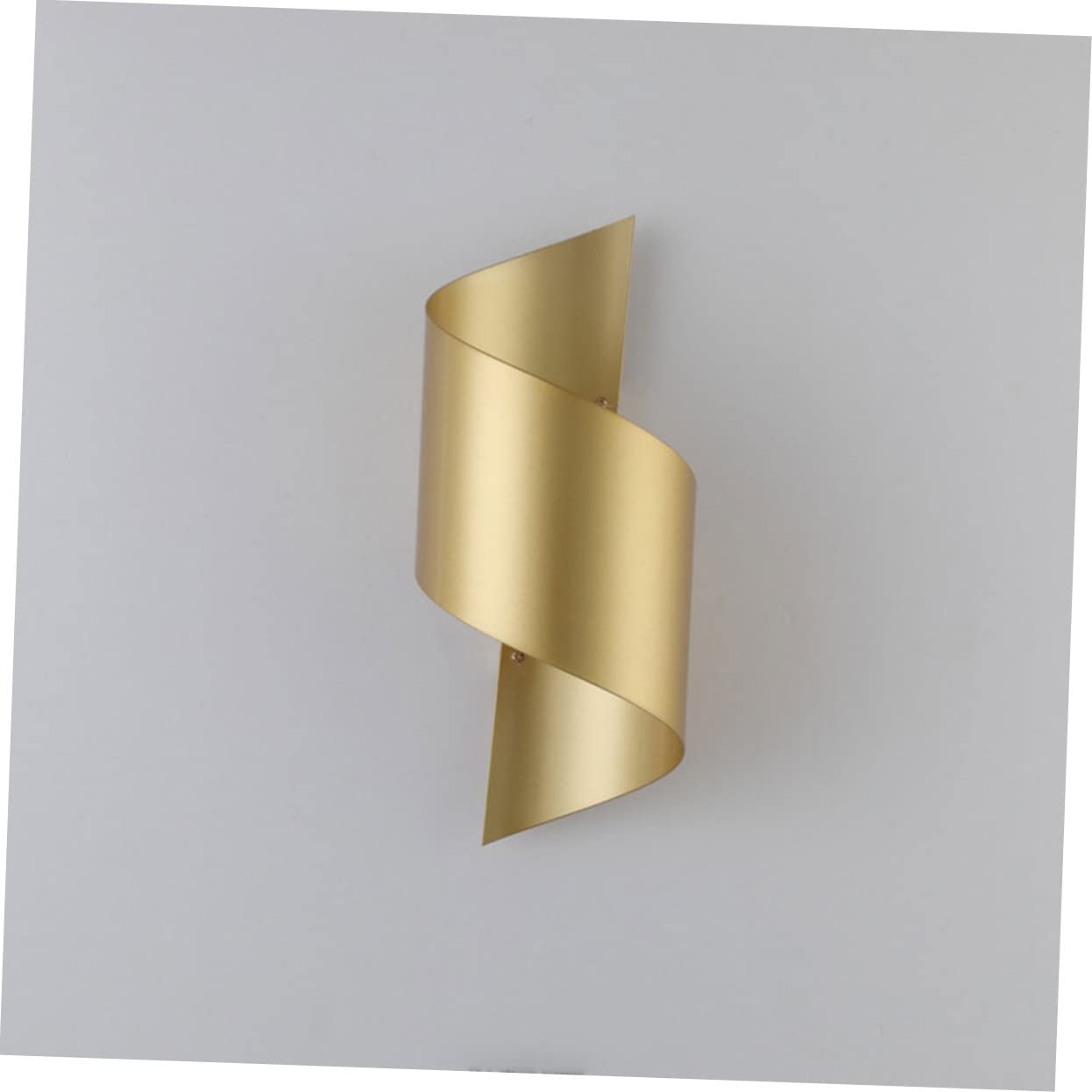 DIYEAH 1Pc Luxury Wrought Iron Wall Lamp for Corridor and Staircase Modern Simple Design for Bedroom and Hotel Battery Golden Finish