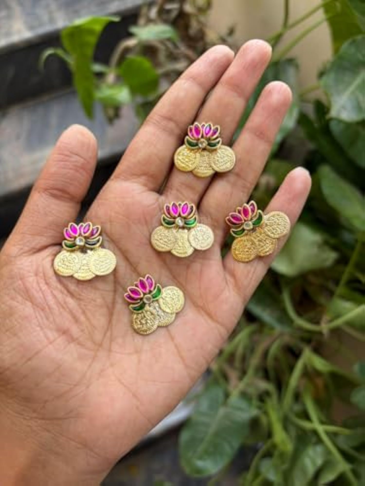 Lakshmi Kasu Lotus Hair Accessories, Pack of 5 Pieces