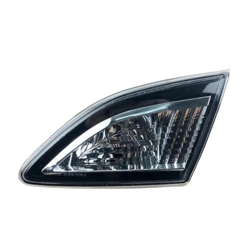 Remplacer un feu arrière fissuré de Mazda 3 Berline 2013-2015 avec ce boîtier droit
