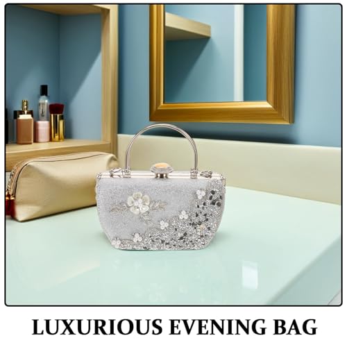 Pochette à fleur argenté en cuir synthétique avec perles