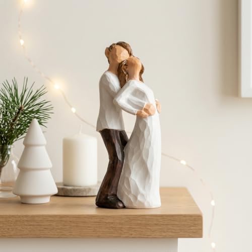 Image of Xtore Hand-Painted Medium Size Resin Romantic Couple in Full of Love | Beautiful Home Decor (Pack of 1, White and Brown Color)