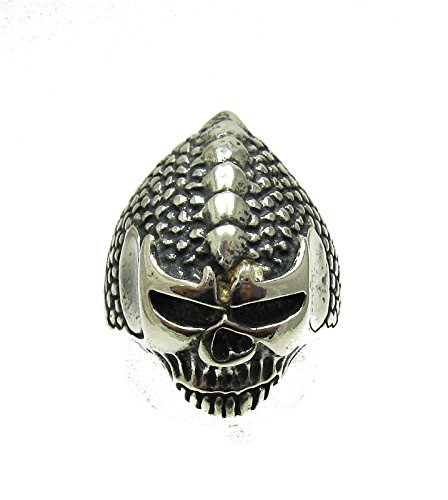 Bague en argent massif 925 tête de mort au ciselage de haute précision R001308