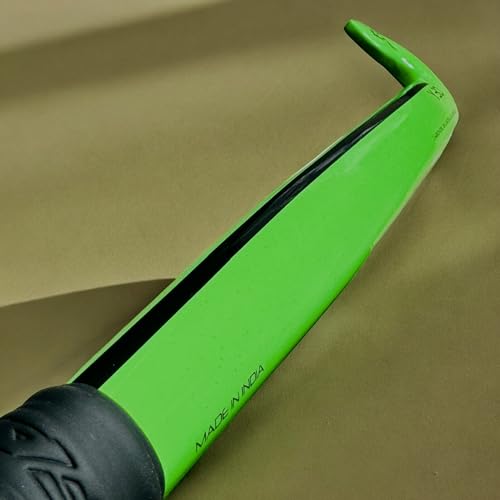 Image of A L F A Y30 Limited Edition Carbon, Kevlar and Glass Fibre Composite Hockey Stick with Stick Bag (Green, 37 Inches)