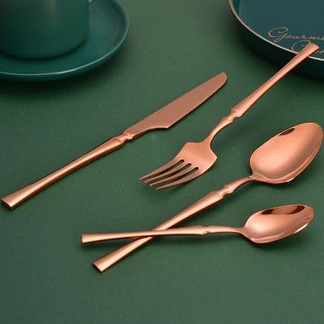 Image of Set of 4 Dessert Spoons | Korean Vintage Style Flatware Ice Cream Spoon Set | Dishwasher-Safe Stainless Steel Cutlery for Home, Restaurant & Gift Giving (Rosegold)