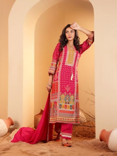 Image of Varanga Women Fuchsia Pink Ethnic Printed Straight Kurta with Embroidered Trouser - Stylish Ethnic Set