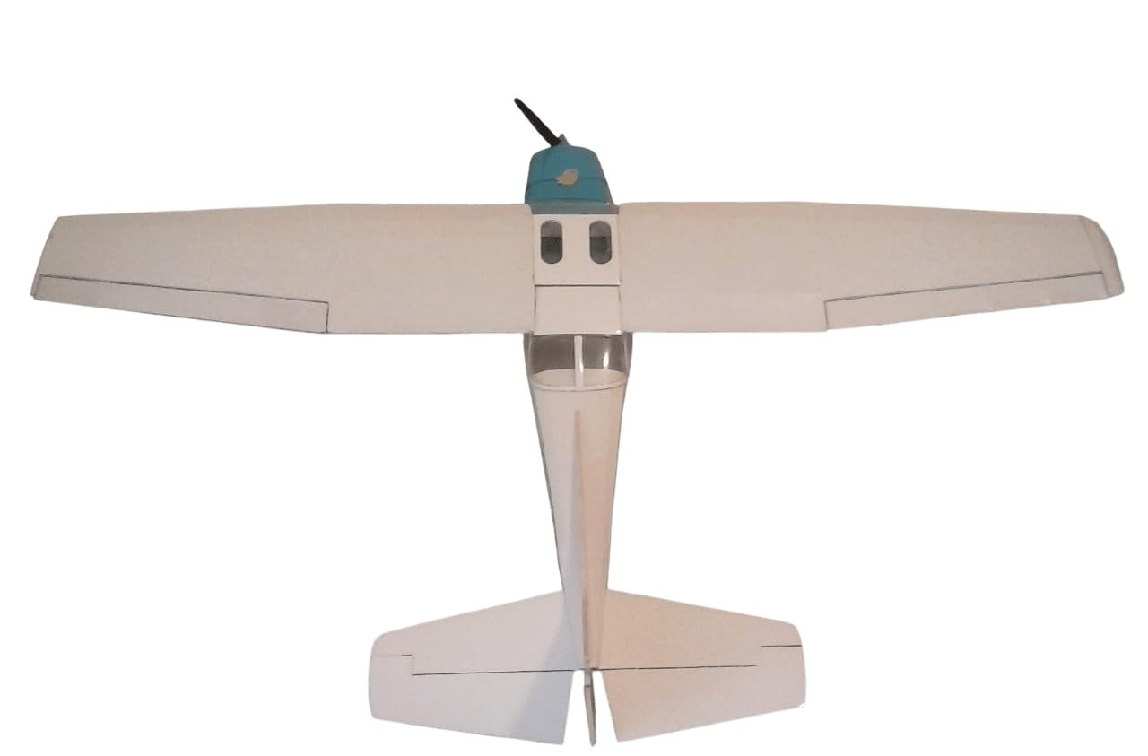 Amazon | Guillow's Cessna Skyhawk Model Kit by Guillow