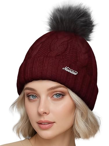 Neverless® Damen Strickmütze mit Fleecefutter und Kunstfell Bommel Zopfmuster Grobstrick Wintermütze Bommelmütze Model 2207 Bordeaux Unisize