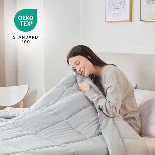 Image of Nestl Oversized King Duvet Insert, Quilted Down Alternative Comforter All Season Light Grey with Corner Tabs