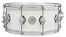 North American Maple shell, 10-ply HVLT DW Design Lo Mass Turret lugs True-Pitch Tuning MAG throw-off True-Tone snare wires