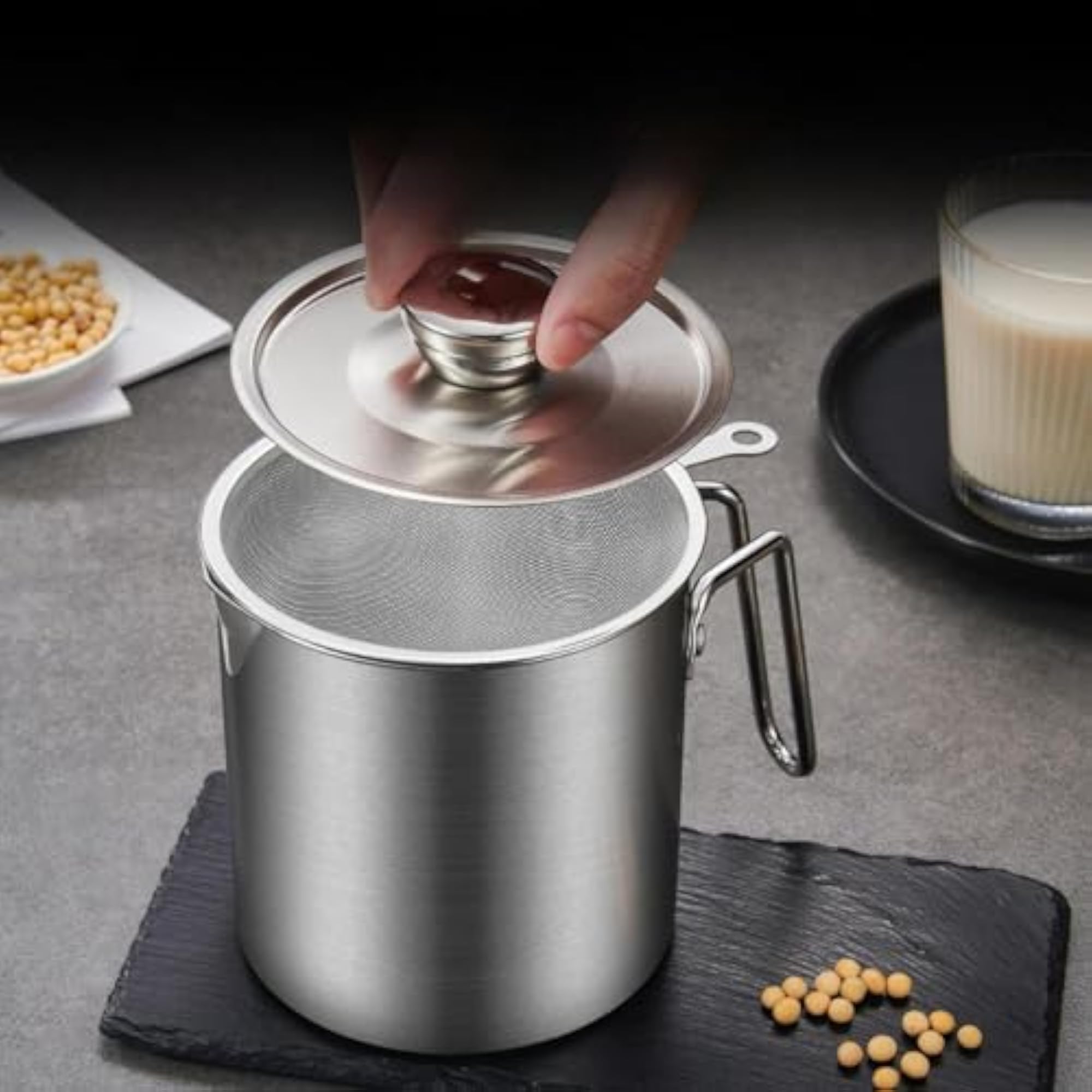 Sturdy Oil Strainer Pot for Easy Pouring, Large Size