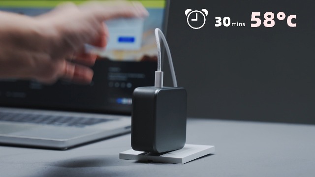 Amazon | AOHI Magcube 140W USB-C充電器 3ポート GaN+採用 PD3.1/PPS