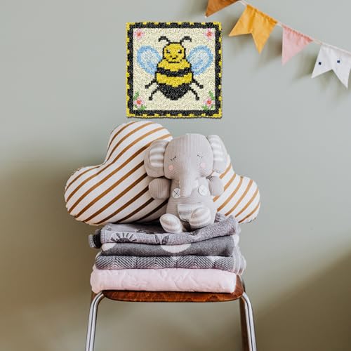 Image of Latch Hook Kits for Kids Adults 2025 New DIY Rug Tapestry Kits with Printed Canvas Embroidery Kits Festival Gifts Home Decoration (11.8inch X 11.8inch,Bee)