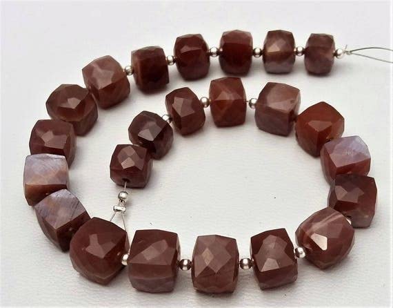 Perles pierres de lune chocolat cubes pour fabriquer un cadeau de Fête des Mères unique