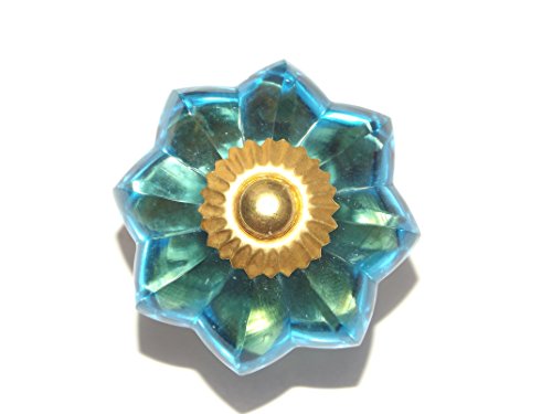 Boutons de meuble fleur bleu clair pour relooker une commode - 6