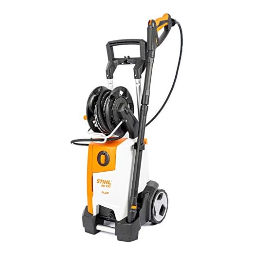 Stihl RE 130 PLUS Pressure Washer mit 135 bar, Aluminium-Pumpenkopf, kabelgebunden, weiß/schwarz/orange