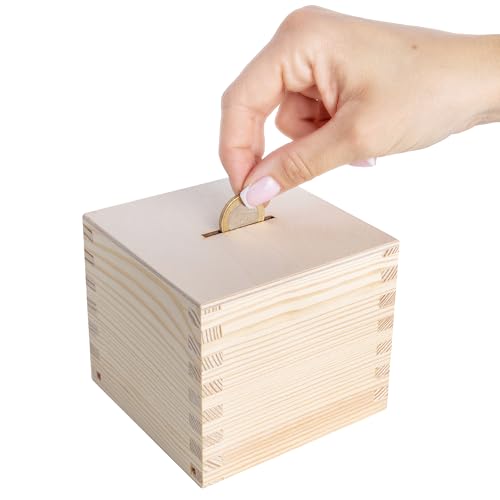 PRODOTTO NELL'UE - Le nostre scatole di legno salvadanai sono realizzate con materiali naturali e non tossici. Siamo certi che i nostri prodotti, fabbricati nell'UE, garantiscono la massima qualità disponibile sul mercato.