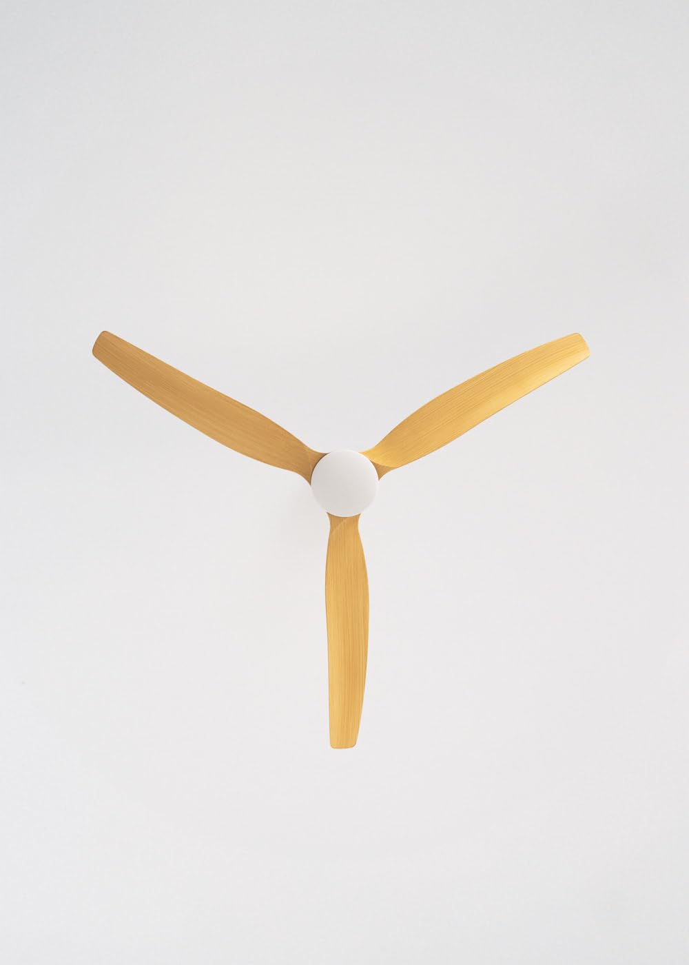 CREATE / WINDCALM L/Ventilador de techo ABS con luz negro aspas efecto madera clara con Wifi y mando / 40W, Silencioso, Ø152 cm, 6 velocidades, 3 temperaturas de luz, función verano-invierno