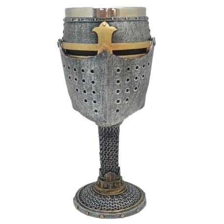 Coupe Chevalerie Monde Féérique en étain gravé pour décoration médiévale de prestige