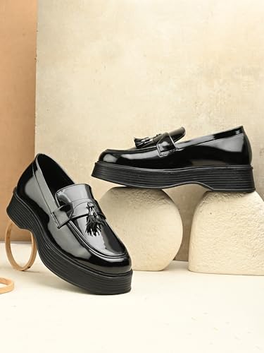Image of Leo Fitness Men's Patent Leather Look Chunky Tassel Loafer Shoes