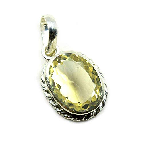 Pendentif en argent pour femme : sublimez votre style avec 5 carats