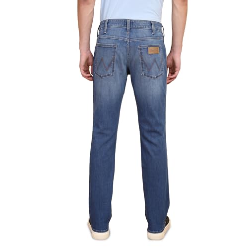 Image of Wrangler Men's Millard Straight Fit Mid-Rise Jeans