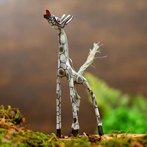 Novica Wood Alebrije Figurine Giraffe Grey From Mexico Sculpture Hand Painted Hacienda [6.5In H X 3.2In W X 2.4In D] 'Pearly Giraffe' #TOP4