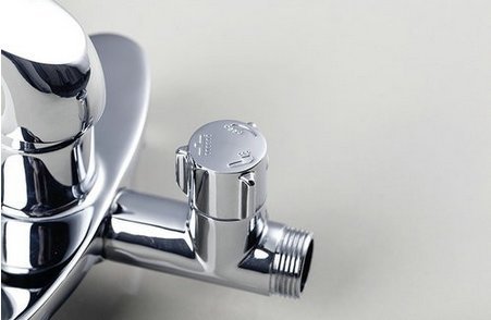 Ensemble de douche mural 20,3 cm avec mitigeur et douchette Gowe - 5