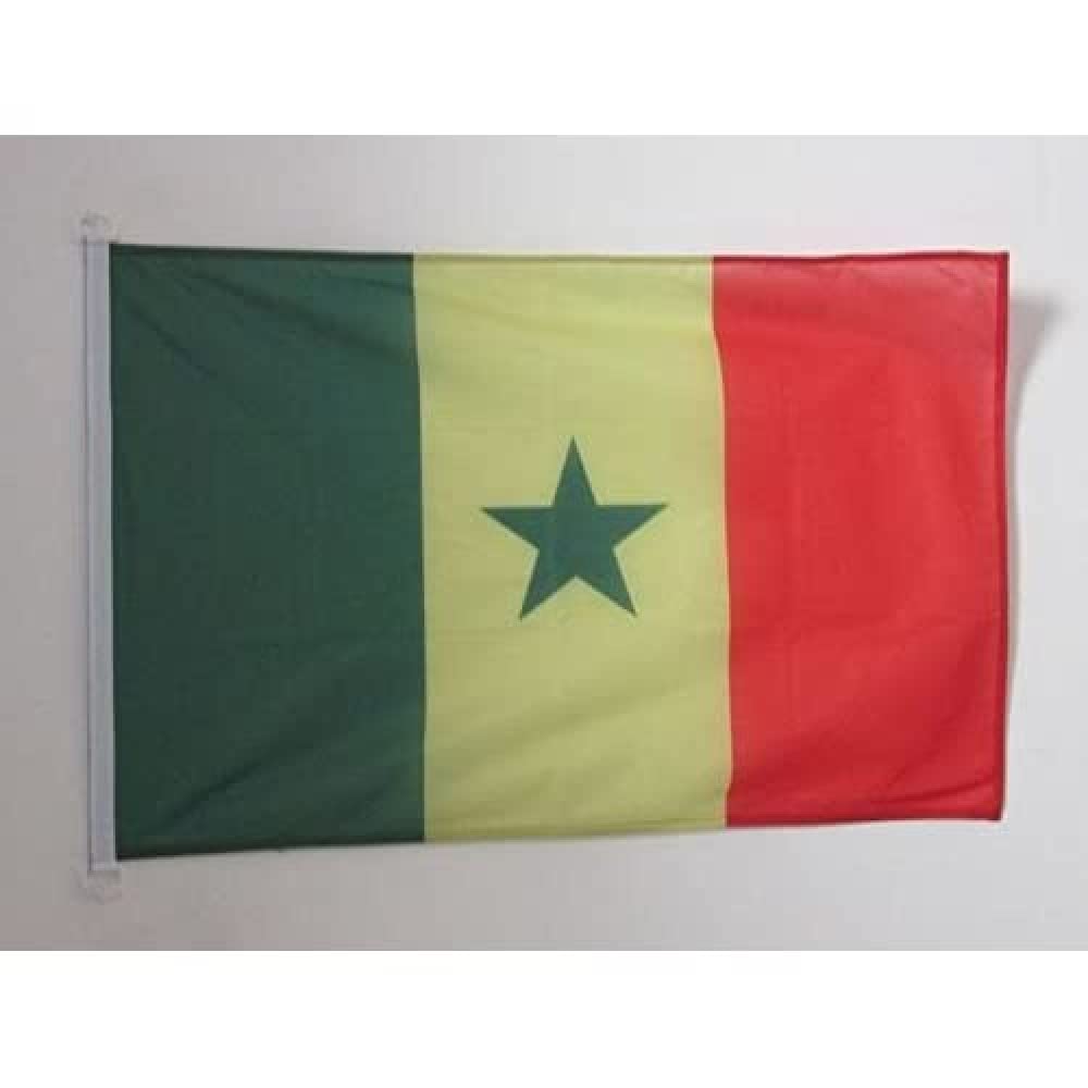 AZ FLAG Bandera Nautica de España Sin Armas 45x30 cm - Pabellón de Conveniencia Española Sin Escudo 30 x 45 Cm, Bandera de Barco con anillas — view 176