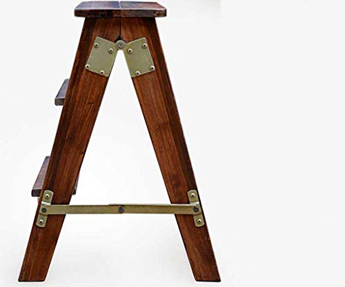 Tabouret escabeau pliable en bois pour optimiser les petits espaces