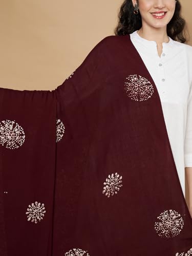 Image of Women's Cotton Rayon Bandhani Print Dupatta with Tassels 2.25 Meters | Women's cotton printed dupatta with tassels.