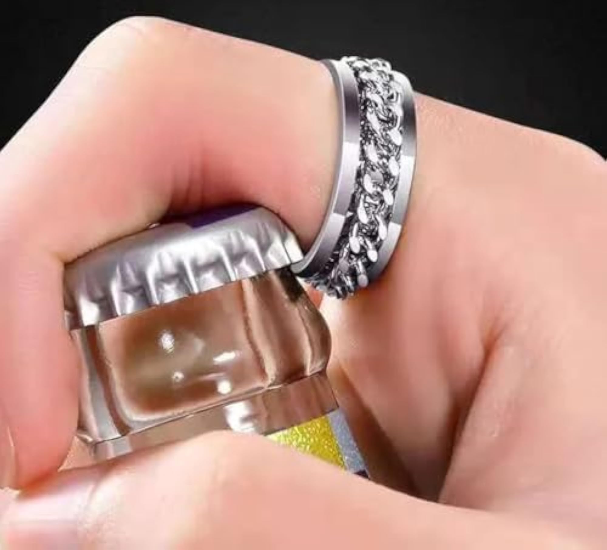Men's US9 Silver Chain Ring, Stylish Accessory