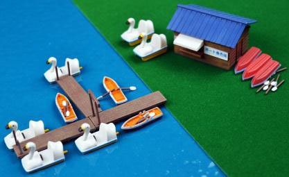 Maquette TomyTEC 266426 Bateau avec quai miniature pour diorama N