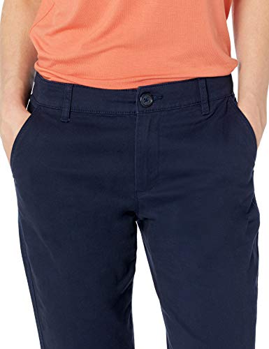 Amazon Essentials Women's Curvy Straight-Fit Stretch Twill Chino Pant3
