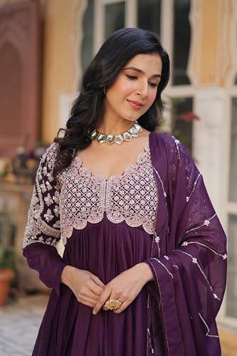 Robe Anarkali grande taille fluide masquant les formes pour cérémonie - 3