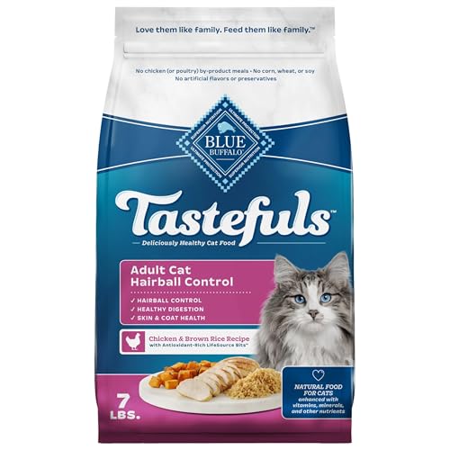 Blue Buffalo Tastefuls Natural Dry Food for Adult Cats, Hairball