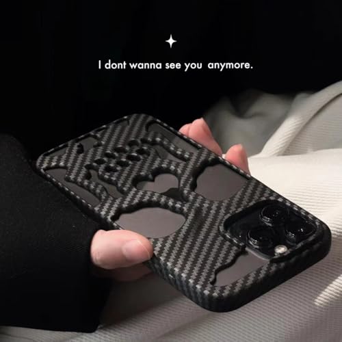 Coque iPhone 16 Plus ajourée : restez tendance et connecté en terrasse