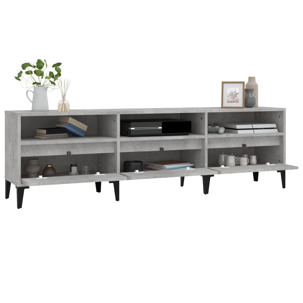 Mobile TV grigio cemento in legno multistrato e metallo 150x30x44,5 cm con ampio spazio portaoggetti, ripiani e scomparti per soggiorno, base supporto televisore e consolle