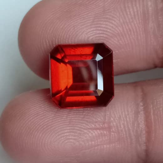 Grenat hessonite naturel certifié pour création de bijoux uniques en argent
