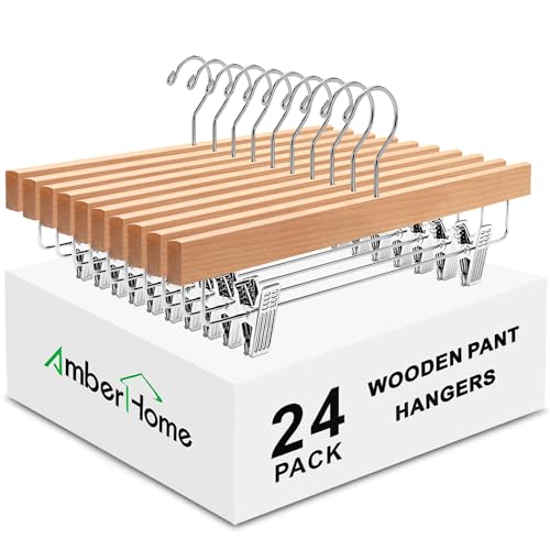 Amber Home - Paquete de 24 perchas de madera natural con clips, perchas de madera para pantalones para jeans, pantalones cortos, con 2 clips ajustables (natural, 24 unidades)