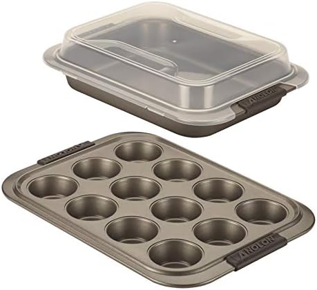 Pemberly Row 3 Piece Nonstick Bakeware Set in Gray