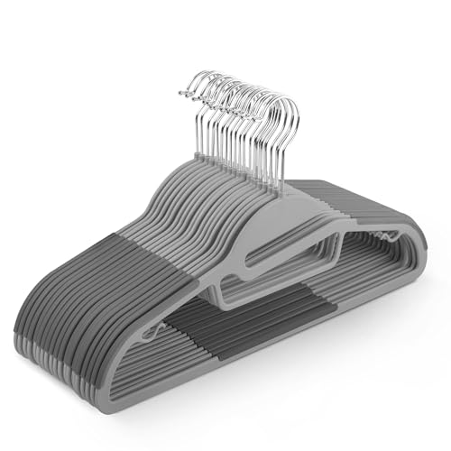 KEPLIN Lot de 30 cintres antidérapants – Durable, Design Fin pour économiser de l'espace avec Rotation à 360°, Organisateur de Cravates, Crochets de Sangle et Ouverture en Forme de S (Gris foncé)