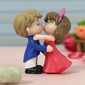 TIED RIBBONS Romantic Love Proposal Couple Miniature Statue Showpiece Valentine Gift for Girlfriend Boyfriend Husband…
