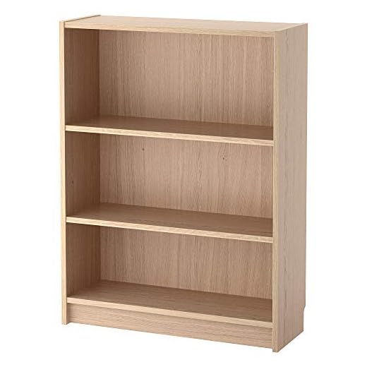 IKEA BILLY bokhylla vitfärgad ekfaner (80 x 28 x 106 cm)