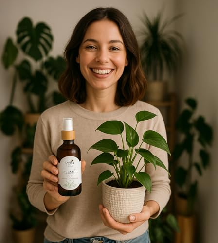 Veda Naturals® Neemöl (100 ml) kaltgepresstes nativ–virgin Niemöl aus Indien–Ayurveda | Mit Sprühpumpe | frei von Farb- und Konservierungsstoffen | Naturpflege gegen Trauermücken | Pflanzenpflege