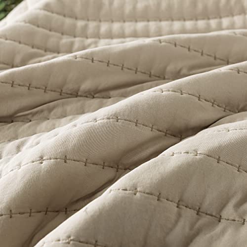 Oversized California Cal King Size Quilt Bedding Sets with Pillow Shams, Beige Lightweight Bedspread Coverlet, Quilted Blanket Thin Comforter Bed Cover for All Season, 3 Pieces, 118x106 inches