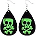 Boucles d'oreilles en cuir synthétique pour femme - Lumineuses - Légères - Pour Halloween - En forme de tête de mort - En forme de goutte d'eau