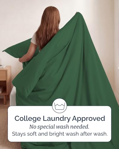 Image of Duvet Cover Twin /Twin XL Size Set - Extra Soft Twin /Twin XL Duvet Cover 68 inch x 90 inch with 1 Pillow Sham for Women, Men, Kids & Teens - Easy-Care & Fade Free with Zipper Closures & Ties (Emerald Green)